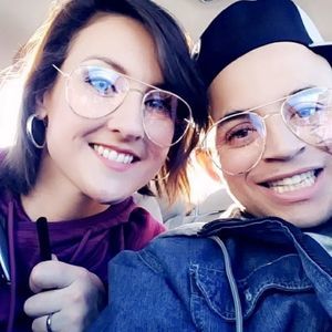 Meet your Posher, April